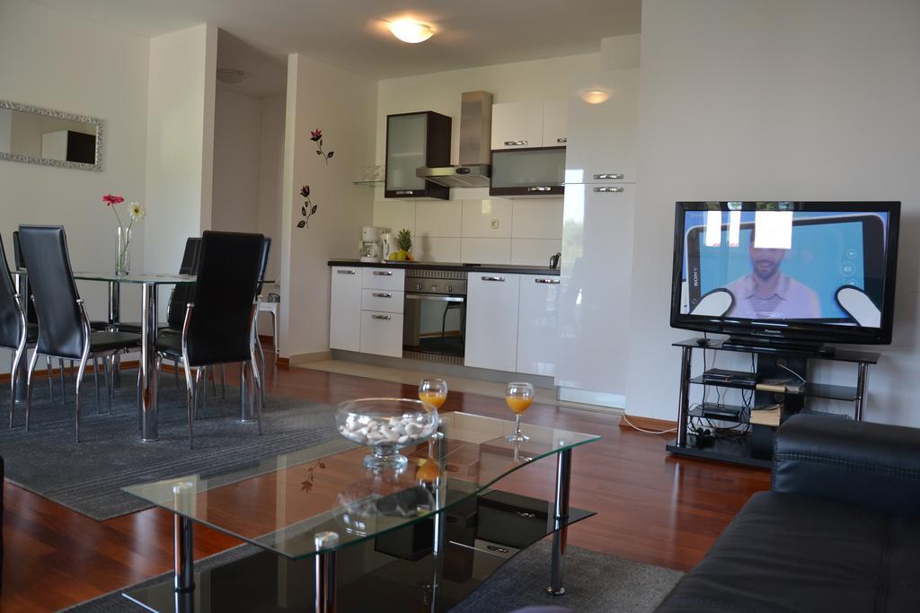 Apartment Gabi Trogir Quarto foto