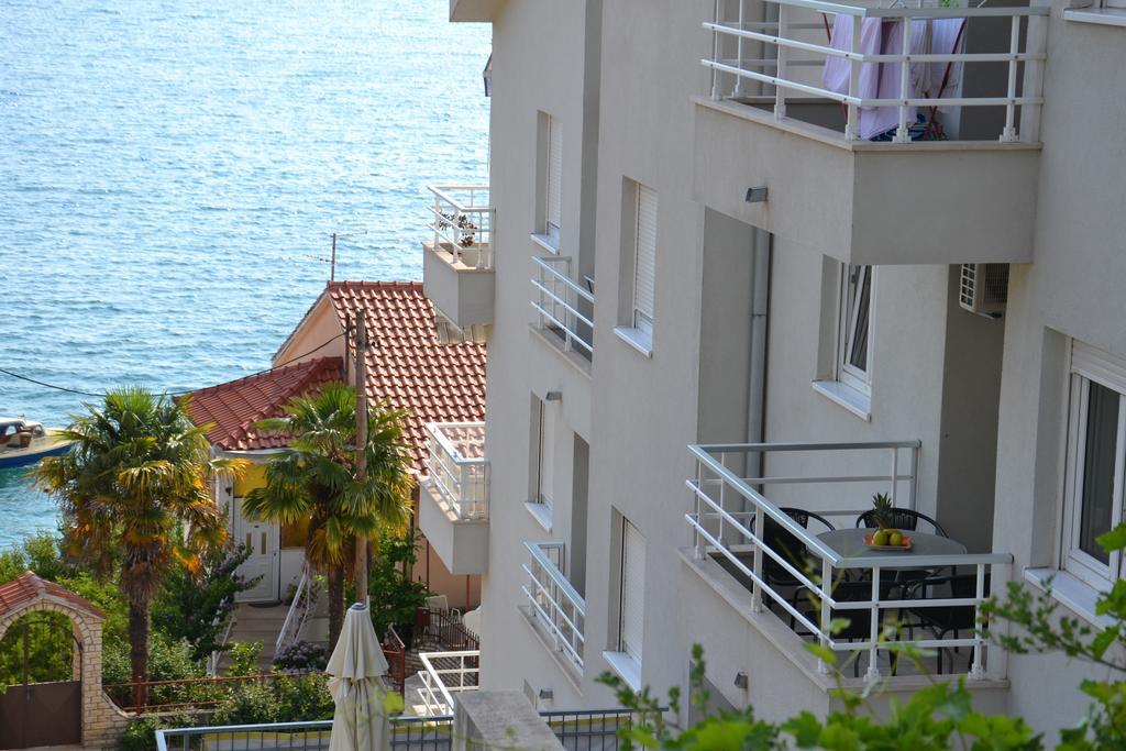 Apartment Gabi Trogir Quarto foto